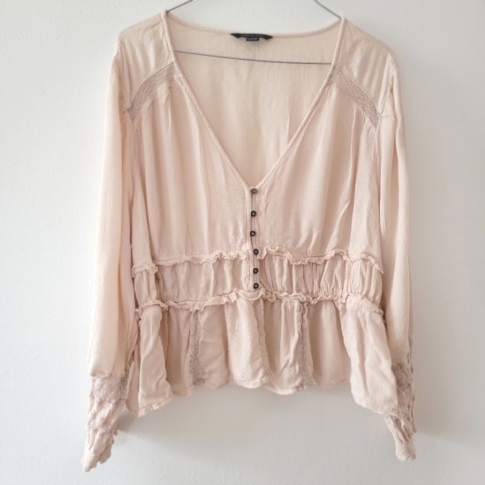 American eagle women's boho top size XL color cream